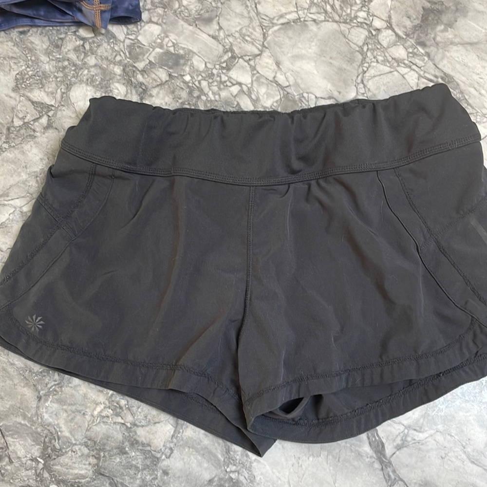 Athleta black lined shorts